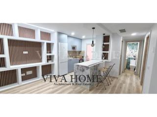 Appartement  Plaza regenta. Piso con reforma a estrenar, con 3 habitaciones, 2 baños, entrep