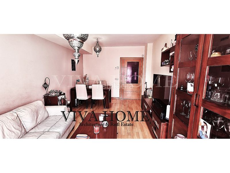 Foto fa9d3741-a750-4ca8-bd54-161839721a6a. Pis amb aparcament a Palomeras Sureste Madrid