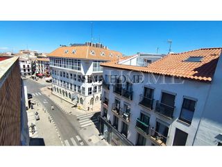 Etagenwohnung in Calle real 26. Piso de 180 m2, 4 habitaciones y amplia terraza en arganda