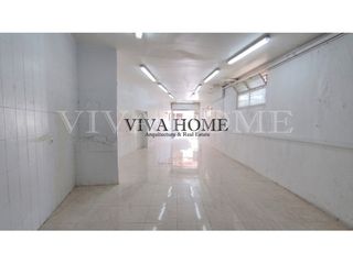 Business premise  Calle real 28. Local de 130 m2 útiles, con 2 baños en centro, arganda.