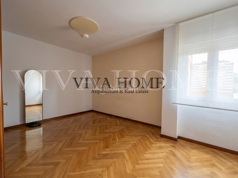 Foto f05f381e-69af-45f1-8a0f-fd366416cef0. Pis amb aparcament a Costillares Madrid