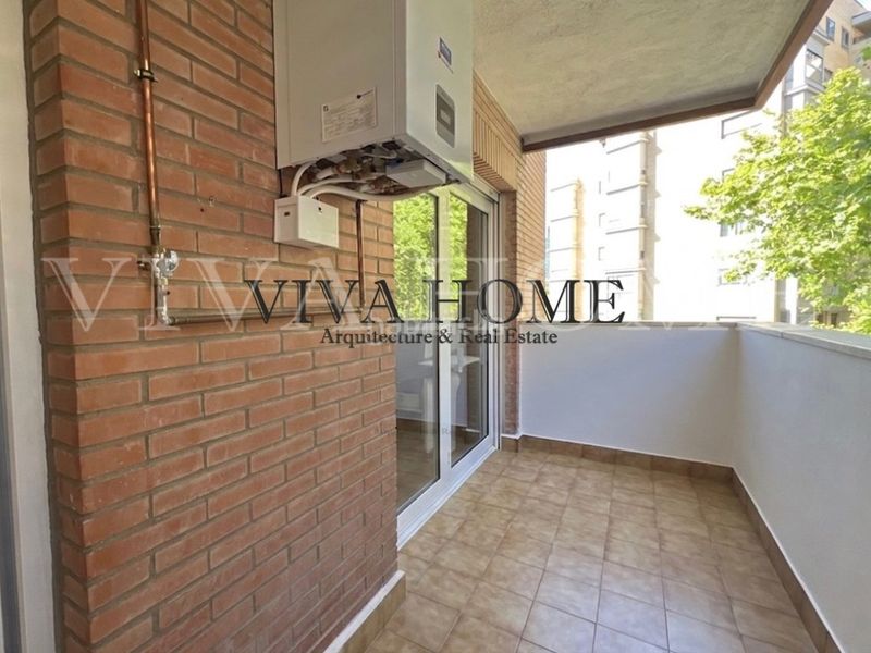 Foto f20e1ef7-c2d8-4257-9677-5effaf70b257. Pis amb aparcament a Costillares Madrid