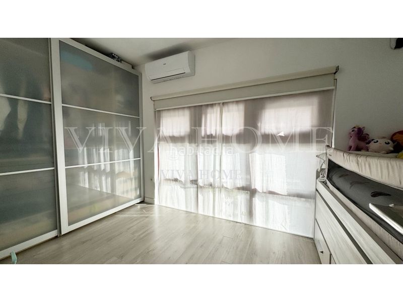 Foto ce040174-a26d-44a0-a3b2-cd5fcbaa4935. Pis amb aparcament a Rejas Madrid