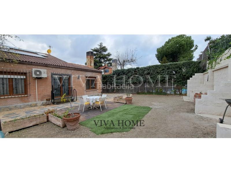 Foto ba0345d6-67a1-4ff8-bc5b-3e608e0d5061. Chalet con parcheggio in Urbanizaciones Rivas - Vaciamadrid