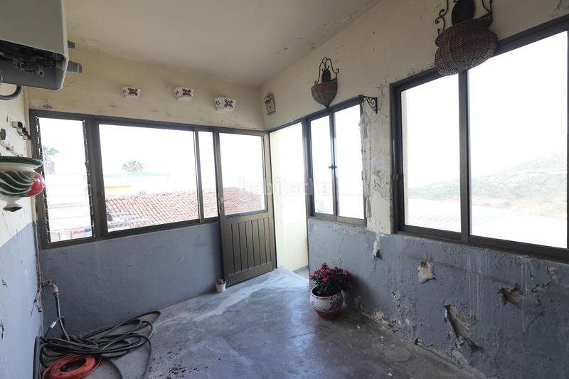 Foto bf036ae6-d589-4fd3-8c10-ee1a68fcb853. Casa amb aparcament a Charco del Pino Granadilla de Abona