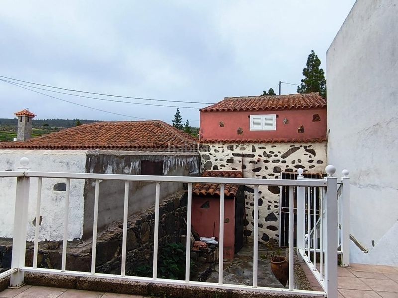 Foto bf5bbd81-e461-4801-a73e-e6aa9fcab718. Masia amb aparcament a La Quinta - Taucho Adeje