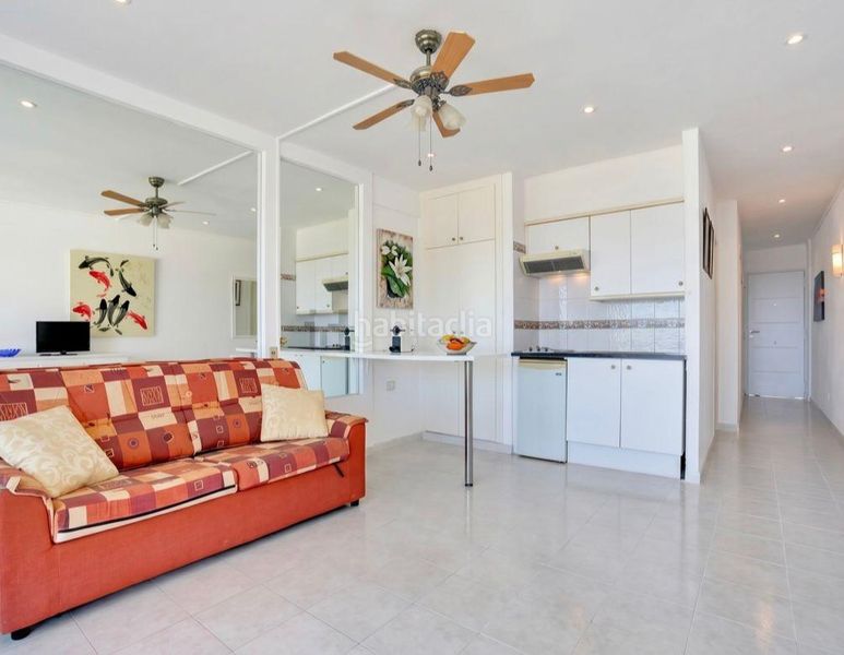 Foto 9151d2fa-3587-48c2-95fb-d720c745819c. Apartament amb piscina a Playa de las Américas Adeje