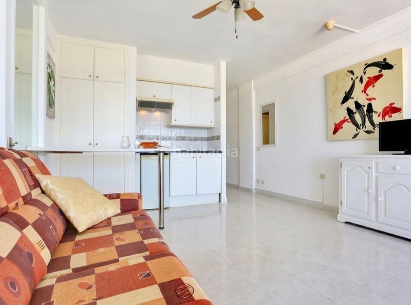 Foto b00a6f1c-8df1-4181-b63a-7dcb3cb070c4. Apartament amb piscina a Playa de las Américas Adeje