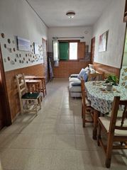 Lloguer Apartament a Arico. Alquiler de temporada de un acogedor piso en primera línea de ma
