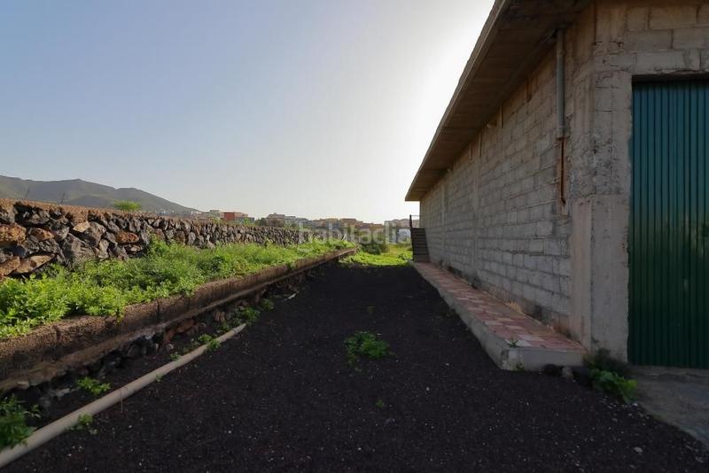 Foto 0b2a4207-5c8a-4c3e-aee5-e2a0c2ab0ad9. Fondo rustico in Cabo Blanco Arona