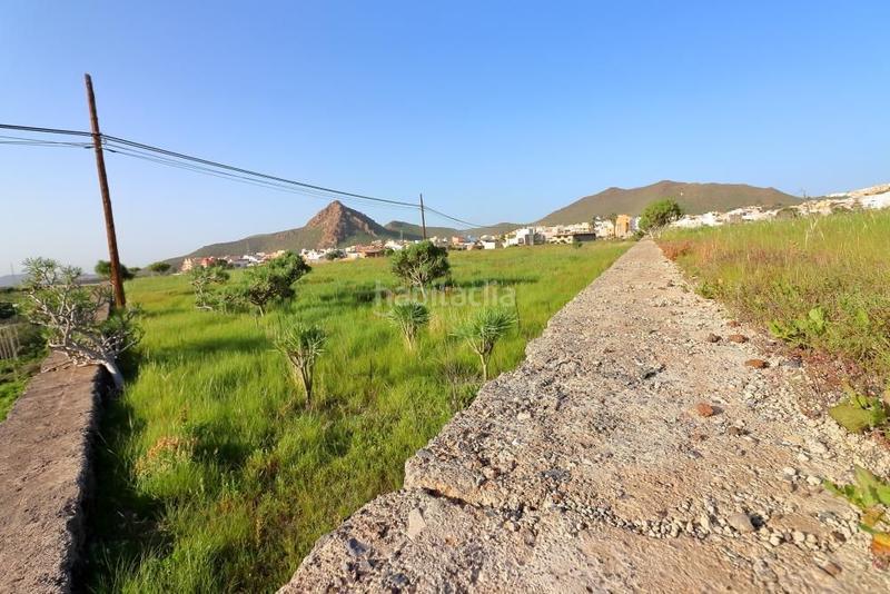 Foto 1030f13f-05f1-44f9-8bca-b9e352621c4d. Fondo rustico in Cabo Blanco Arona