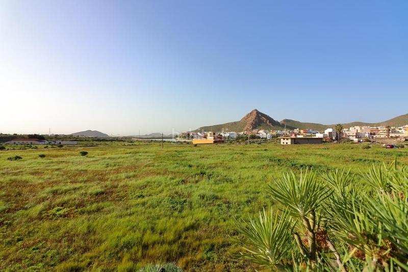 Foto 9fe0b0d5-3a04-4ff7-b6ac-e3b30f3a8c8e. Fondo rustico in Cabo Blanco Arona