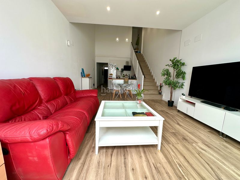 Foto 0c3526d6-64bf-4607-b4e5-bf6fb73d5fd6. Casa adossada amb calefacció a Creu Alta Sabadell