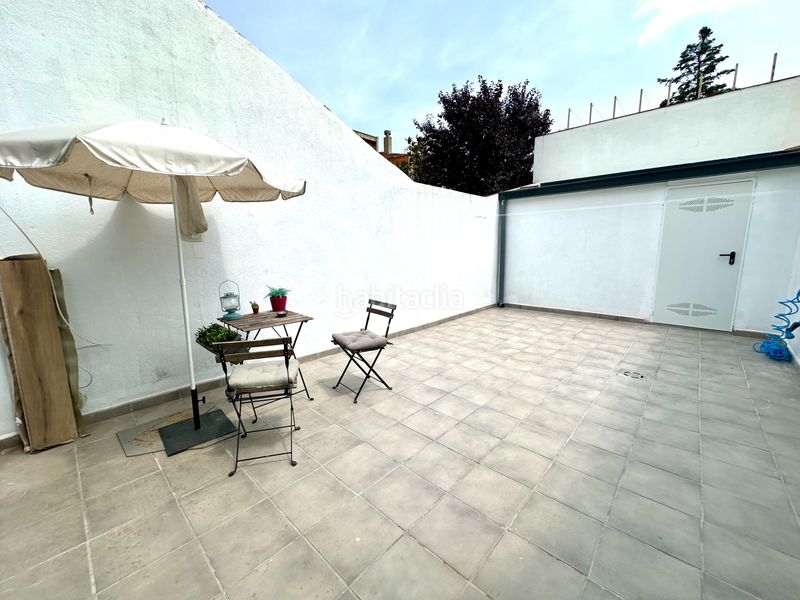 Foto 1bb23ded-4308-440d-abd2-b5f20bf0ec6f. Casa adossada amb calefacció a Creu Alta Sabadell