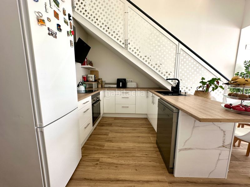 Foto 243283fb-7220-4b29-a81d-894d2050ad62. Casa adossada amb calefacció a Creu Alta Sabadell