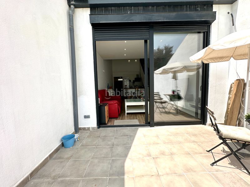 Foto 43e2063b-c449-4031-8c34-8a410d3f629e. Casa adossada amb calefacció a Creu Alta Sabadell