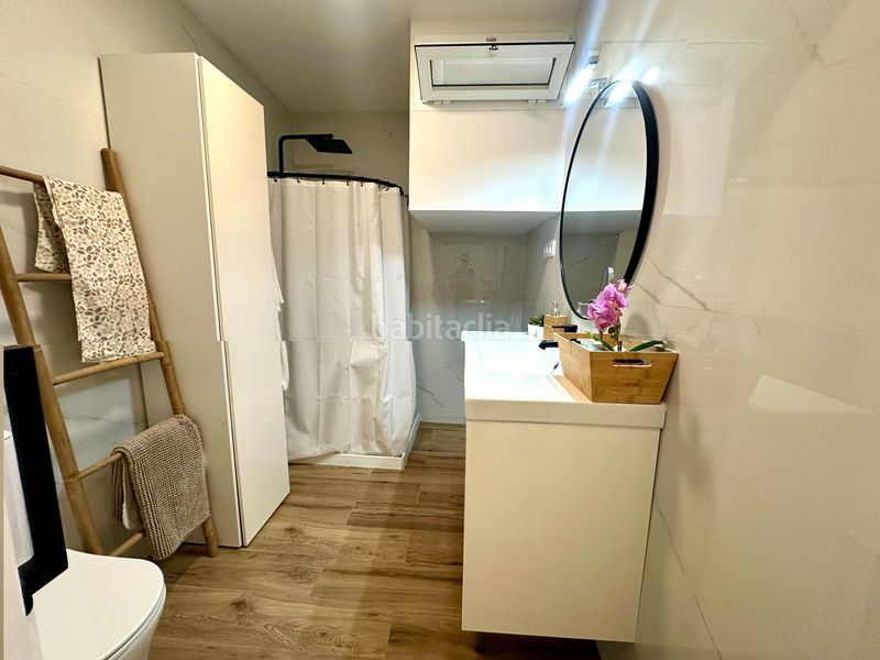 Foto 5f70a475-65af-4fd3-ab34-e6e3ab38d046. Casa adossada amb calefacció a Creu Alta Sabadell