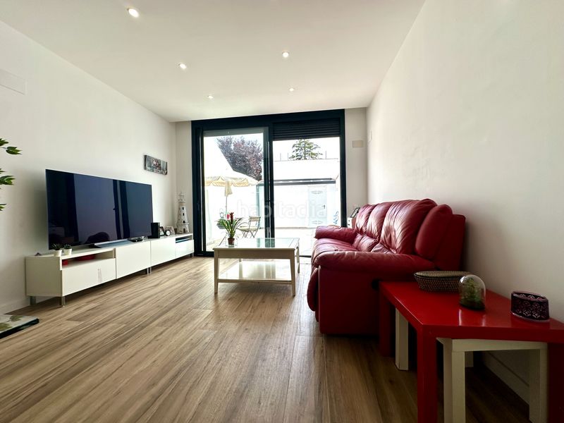 Foto 6747b603-0b38-4dda-867d-67806b9780af. Casa adossada amb calefacció a Creu Alta Sabadell