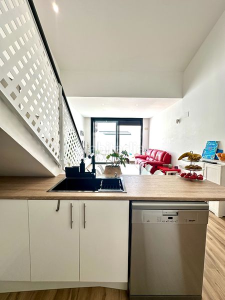 Foto 6f883844-dda7-4485-871e-768e22e93b20. Casa adossada amb calefacció a Creu Alta Sabadell