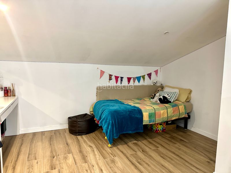 Foto 8fe63d36-076e-4888-ad6c-71ce609d87a9. Casa adossada amb calefacció a Creu Alta Sabadell