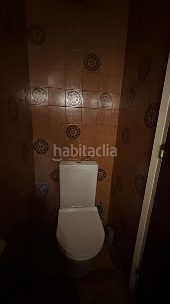 Foto fdd12240-8056-4487-bc3c-d7079218fc85. Casa aparellada amb calefacció aparcament a Centre Rubí