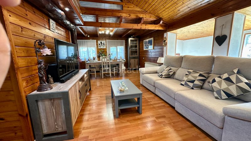 Foto 3169325a-48c8-4694-95f0-5e9b12bf0601. Xalet amb xemeneia calefacció piscina a Castellnou-Can Mir-Can Solà Rubí