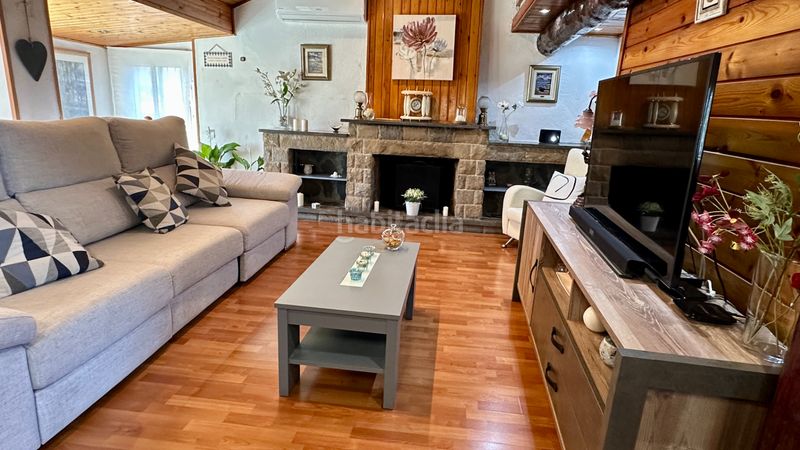 Foto e5feed01-1c02-4d64-9ed2-8c16b35e44bd. Xalet amb xemeneia calefacció piscina a Castellnou-Can Mir-Can Solà Rubí