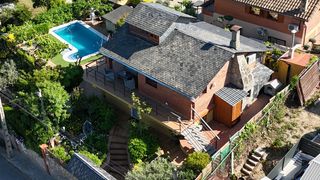 Chalet in Castellnou-Can Mir-Can Solà. Referencia: can mir.