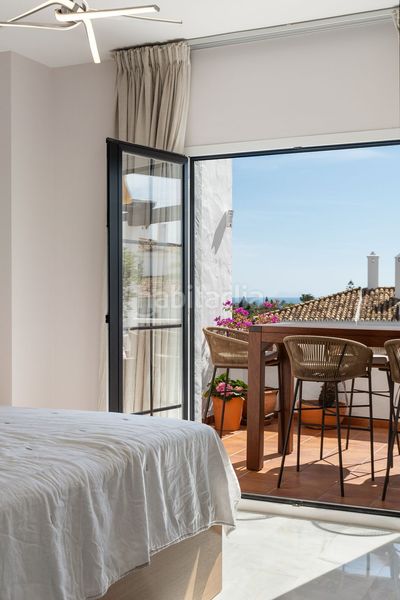 Foto 67b66370-d221-4cd0-b08b-1af06e6b2d5f. Apartament amb aparcament piscina a Nueva Andalucía centro Marbella