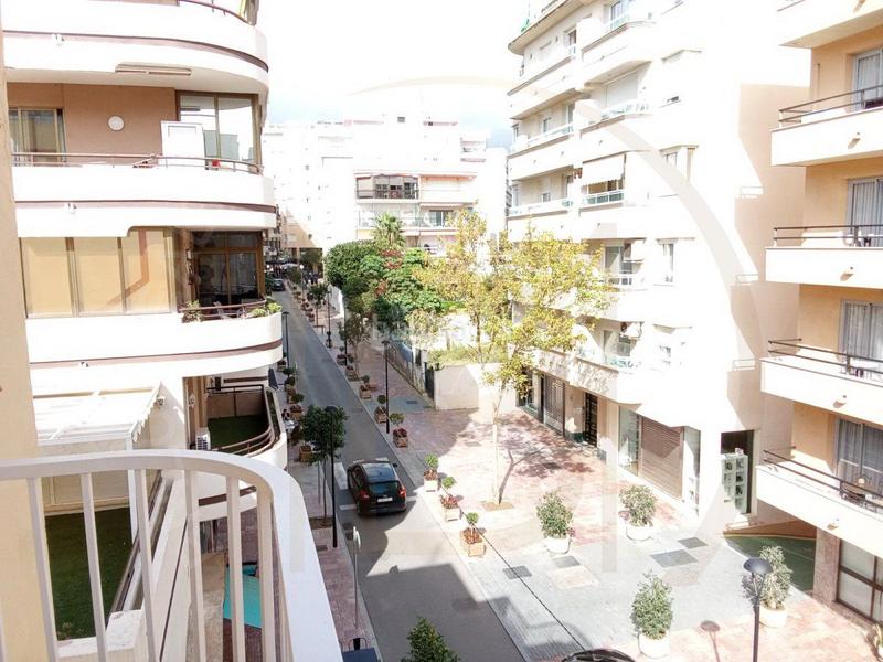Foto 4ff950dd-1dd0-474a-80eb-dc462682a03c. Àtic a Playa Bajadilla - Puertos Marbella