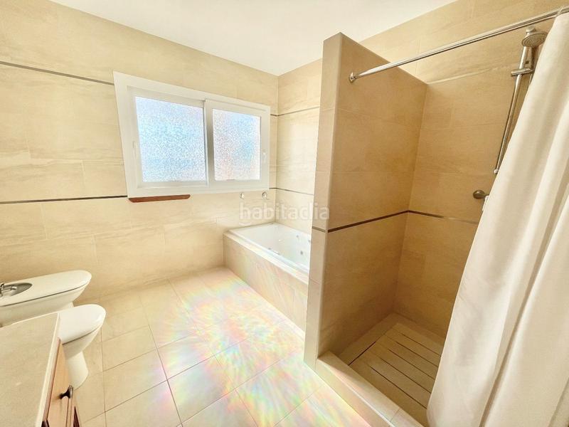 Foto c76b8f61-8fea-4f80-8e31-c42207ad795e. Alquiler chalet villa en alquiler costa, 4 dormitorios. en Mijas