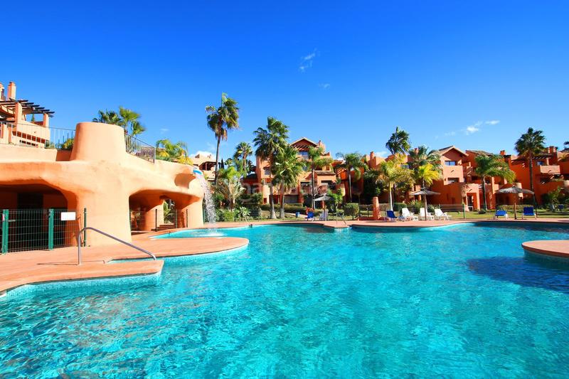 Foto 24272a85-26f3-4762-a6ff-65a044cddf6b. Location appartement dans n/a dans Sotoserena Estepona