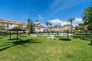 Lloguer Apartament a La Dama de Noche - La Alzambra. Apartamento en alquiler en nueva andalucía  la dama de noche, 2