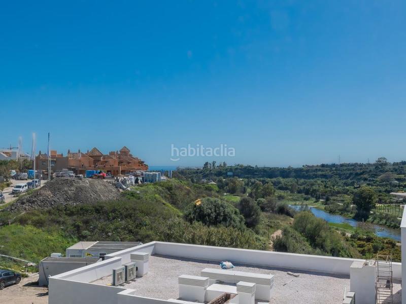 Foto 943aa664-8050-4c43-af45-82f5d33ba26c. Reihenhaus mit parking pool in Cancelada Estepona