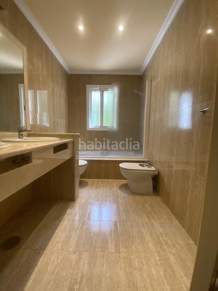Foto ed2aeb0a-6d10-407e-9f93-d238fbaad4b0. Alquiler chalet en n/a villa en alquiler en este elviria, 5 dormitorios. en Marbella