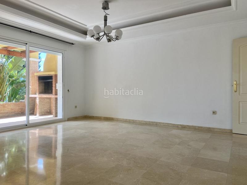 Foto 980d503c-d83d-4b1d-b312-46a6641e74c8. Rent chalet in n/a in El Rosario - Ricmar Marbella