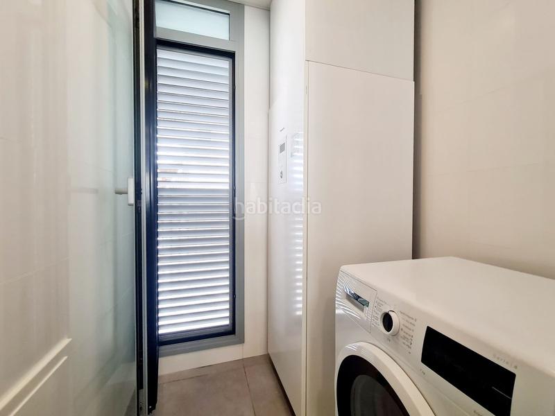 Foto 65478b2c-9b98-40fb-8356-0b9929bb3dc3. Lloguer apartament amb calefacció aparcament piscina a Marbella