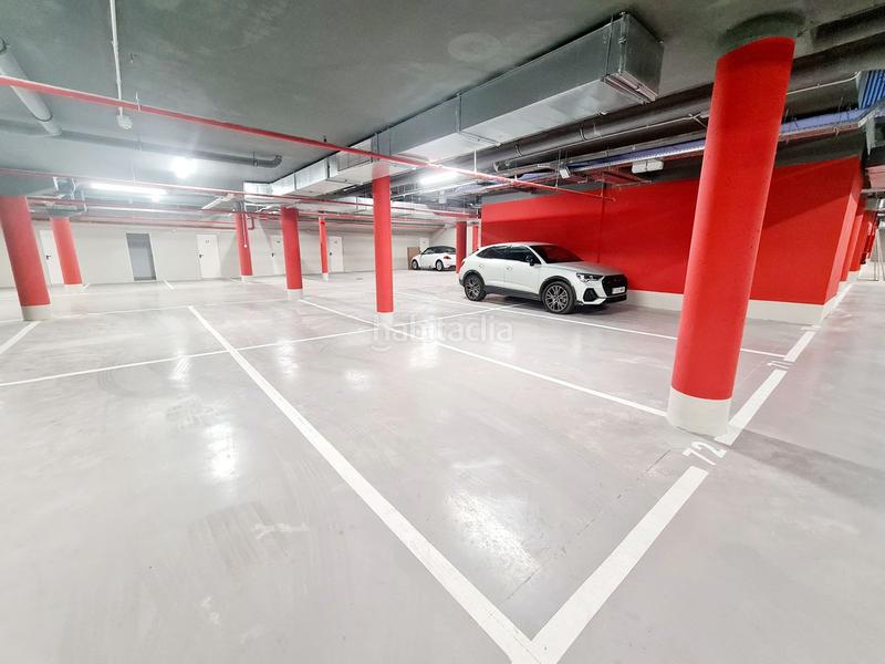 Foto 76ce13aa-d120-4577-b586-8c511cda19f9. Lloguer apartament amb calefacció aparcament piscina a Marbella