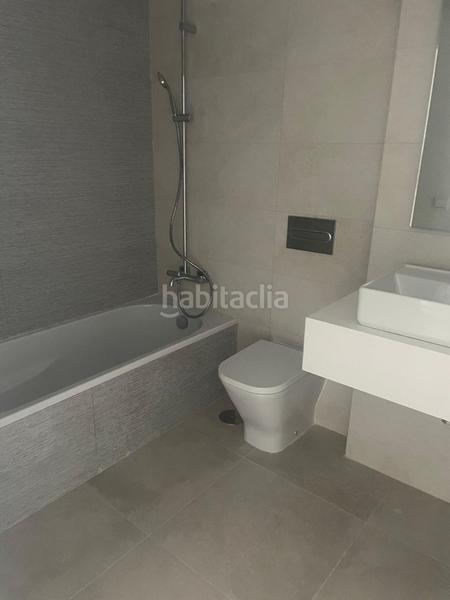 Foto 2b9c2094-8c6f-490e-9e88-348451969b62. Rent semi detached house with parking pool in El Faro de Calaburra - Chaparral Mijas