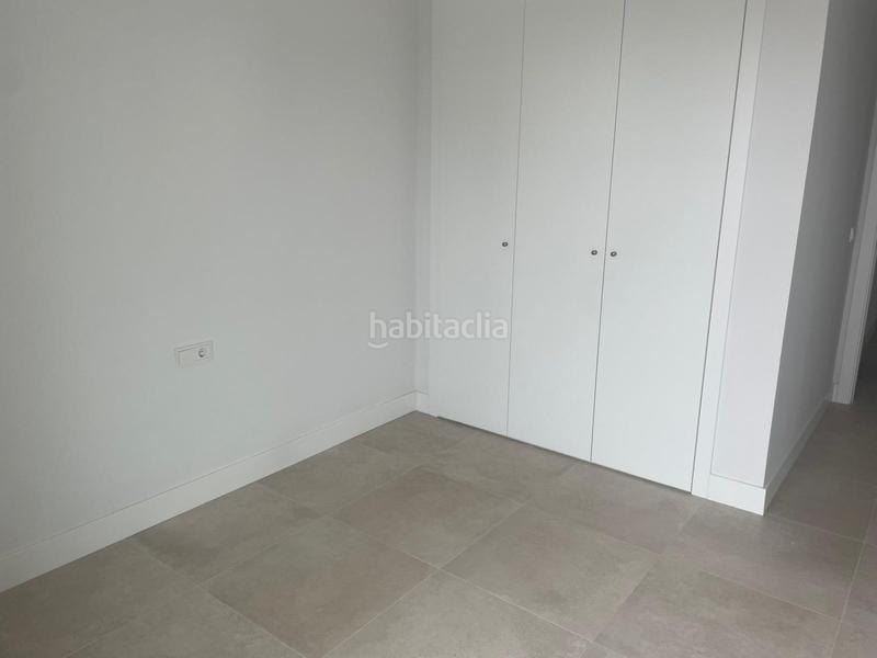 Foto e3cdac05-2d35-4e1c-8eca-d03461f8fe5b. Rent semi detached house with parking pool in El Faro de Calaburra - Chaparral Mijas