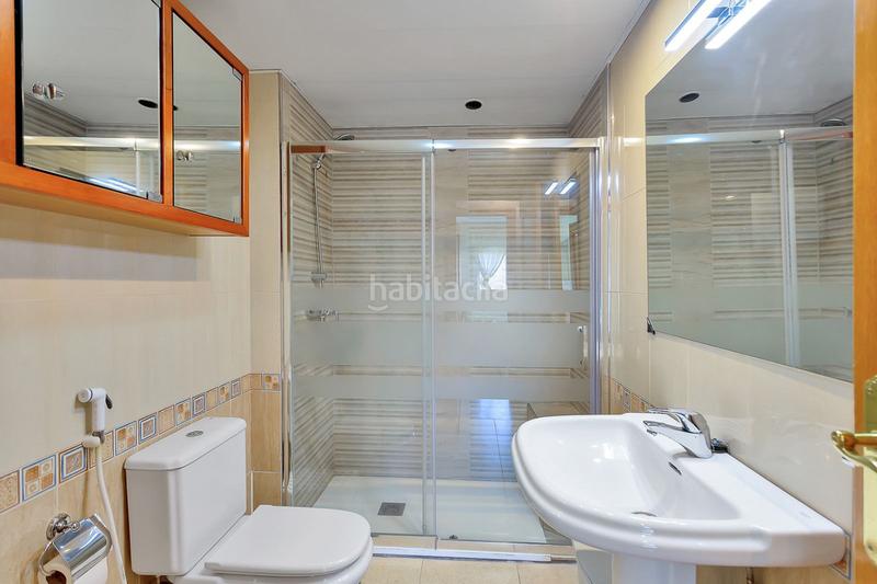 Foto ac233640-f89f-49e1-af1b-6f83d213edb2. Apartamento  en venta en los boliches, 3 dormitorios. en Fuengirola