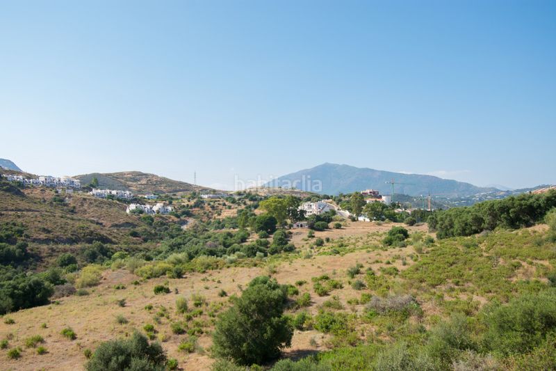 Foto a8340c9a-9558-4bc1-9431-c338300fe91b. Casa adossada amb calefacció aparcament piscina a Benahavís