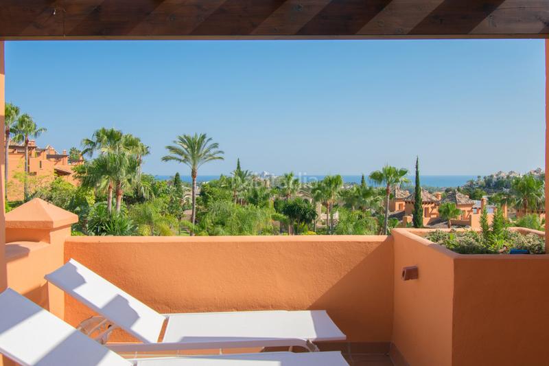 Foto bda06dc1-d11f-4fa3-95d7-d56ce4916d63. Affitto casa a schiera con riscaldamento parcheggio piscina in Estepona