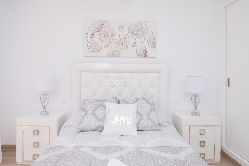 Foto 5489936d-a262-4130-9c4c-60c2eb5d6b1f. Alquiler casa adosada adosado en alquiler en el paraiso, 4 dormitorios. en Benahavís