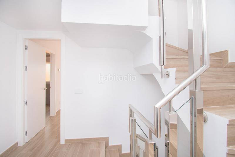Foto c28711d5-ee48-4724-91f3-882fb0d02573. Alquiler casa adosada adosado en alquiler en el paraiso, 4 dormitorios. en Benahavís