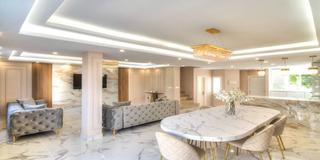 Rent Semi detached house in N/a. Adosado en alquiler en nueva andalucía  los naranjos, 4 dormitor