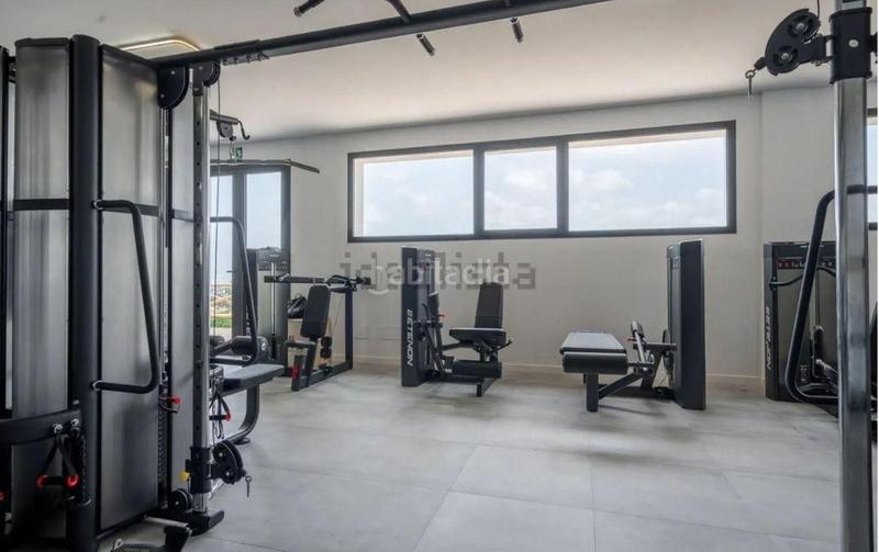 Foto e51eb19b-2e3d-4691-92a7-bbfa51c9a429. Lloguer apartament amb aparcament piscina a Paraiso - Barronal Estepona