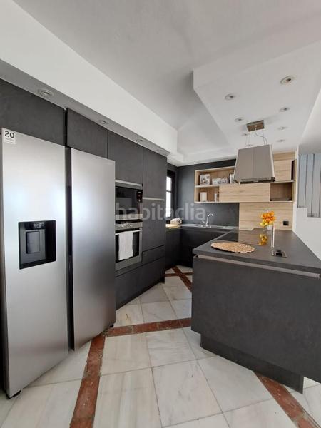 Foto 1ef6bd87-ab5c-466a-9804-261023b05bcc. Miete chalet mit parking in altos de Estepona Estepona
