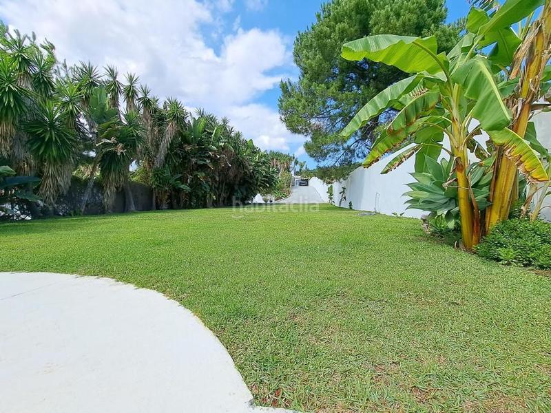 Foto 8a3b8f50-25b7-44ea-91a0-00bb116e17c1. Miete chalet mit parking in altos de Estepona Estepona