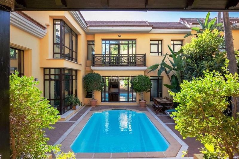 Foto 91070108-3a30-4c07-997d-d8ce55936ca7. Location chalet avec parking piscine dans Puerto Banús Marbella